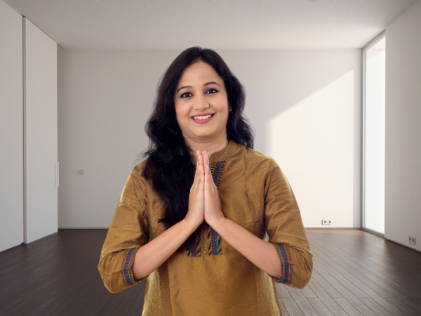 Hello, how are you?/ Hey what’s up? নমস্কার, কেমন আছেন?/ কি খবর? Nomoskar, kemon achen / ki Khobor